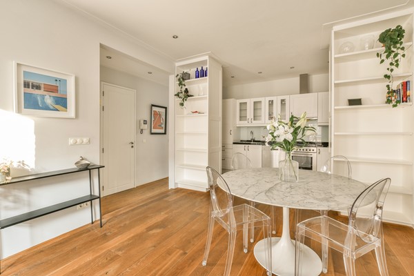 Medium property photo - Van Eeghenstraat 20-1, 1071 GG Amsterdam